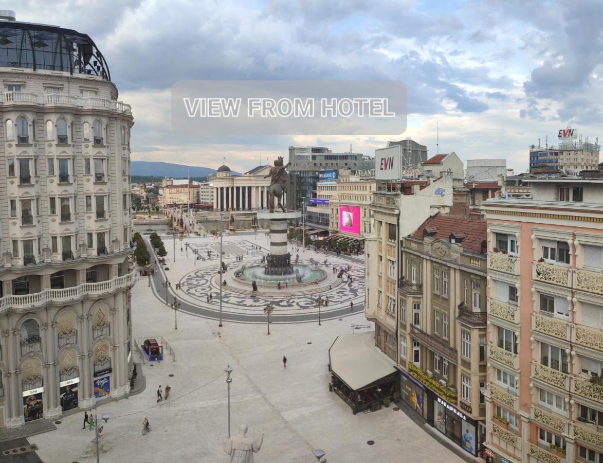 Hotel Square Скоп'є Екстер'єр фото